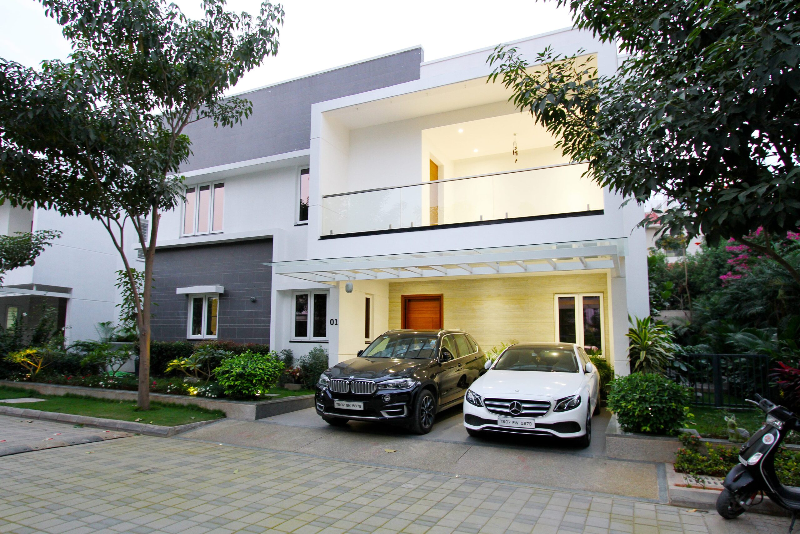 Luxury Villas in Hyderabad