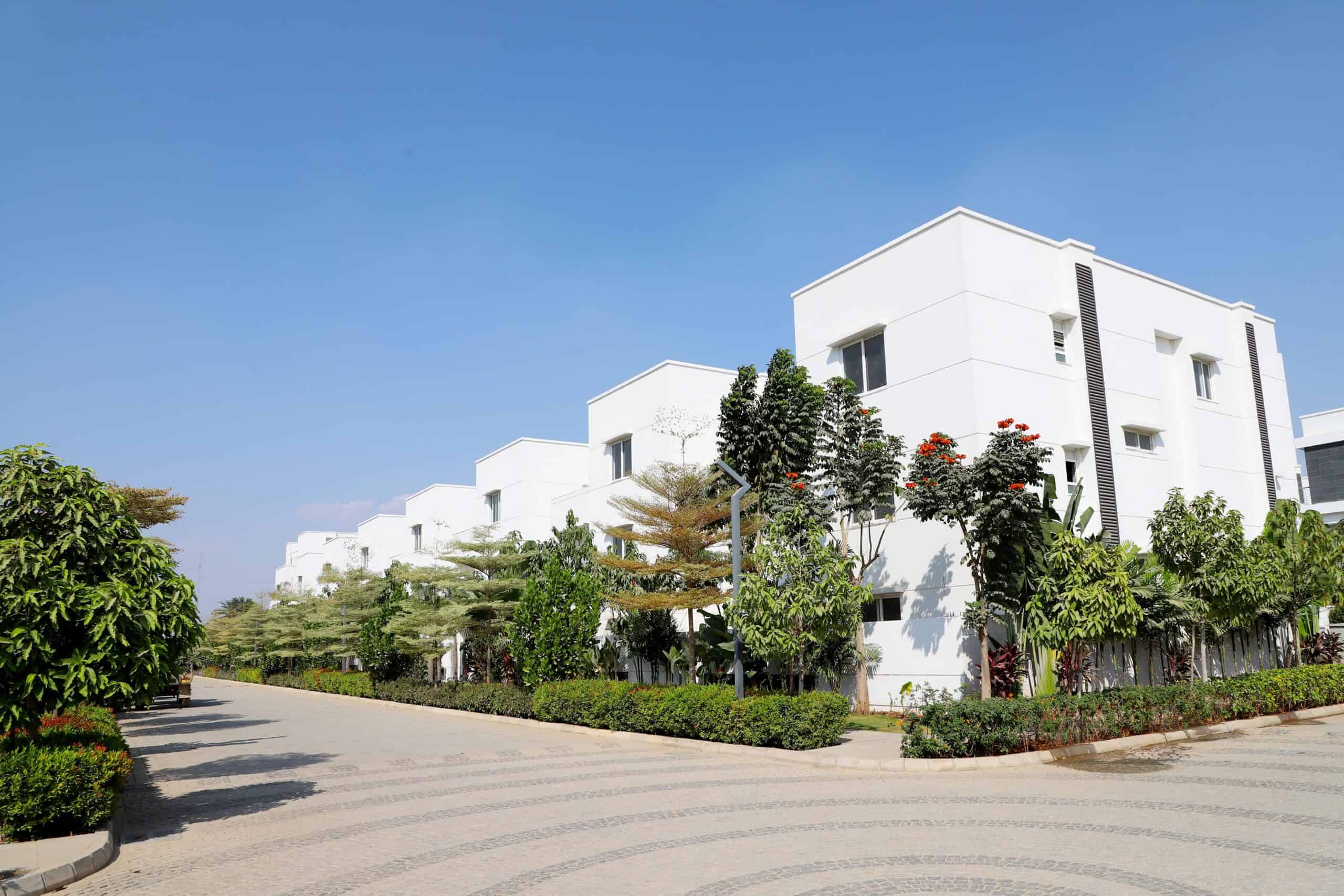 Luxury Villas in Osman Nagar