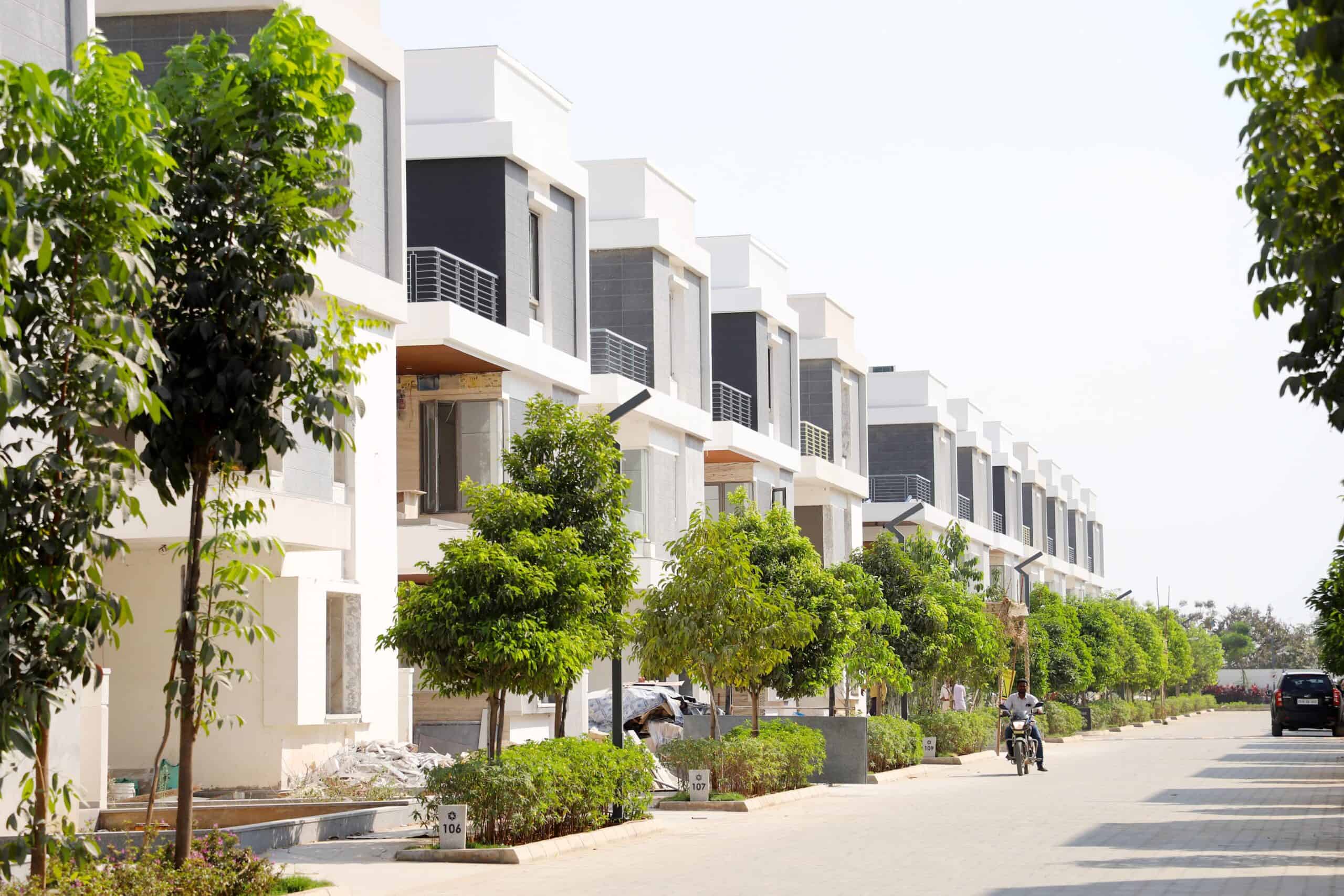 Luxury Villas in Osman Nagar